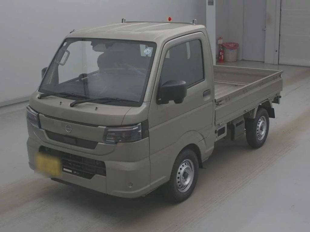 Nissan NT100 Clipper DR16T 2026